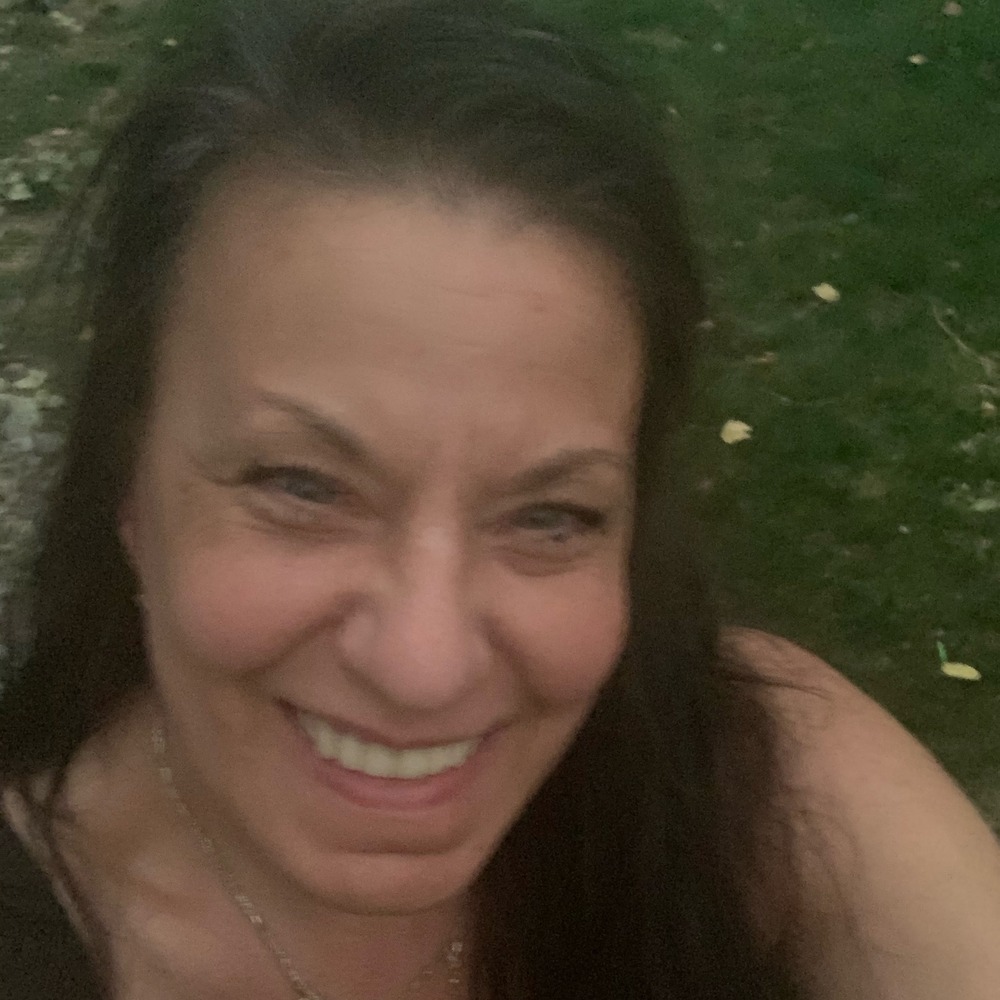 Meet your Posher, Pascale